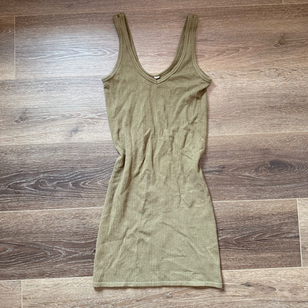 Urban outfitters green ribbed dress